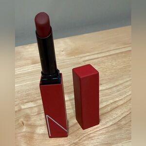 NARS Powermatte Lipstick in Get Lucky #136